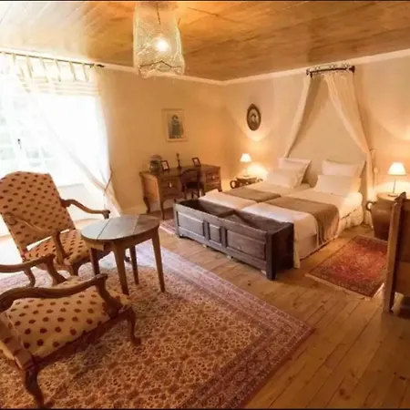 Ferme Des Prades Bed & Breakfast